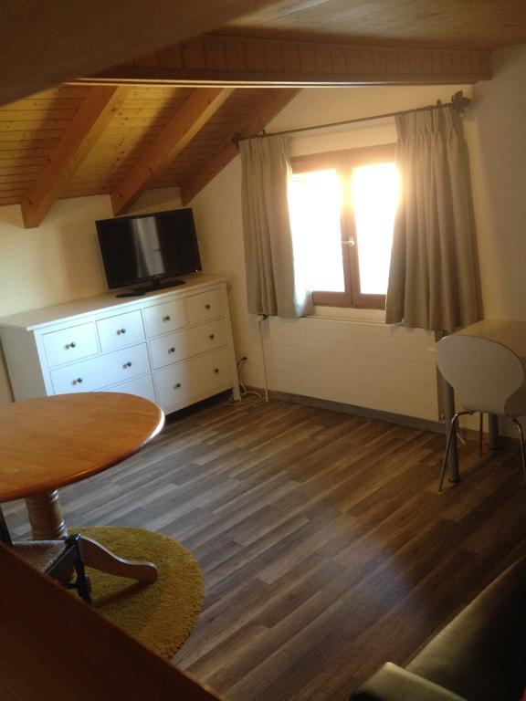 Domaine Viticole Bed & Breakfast Tartegnin Exterior foto